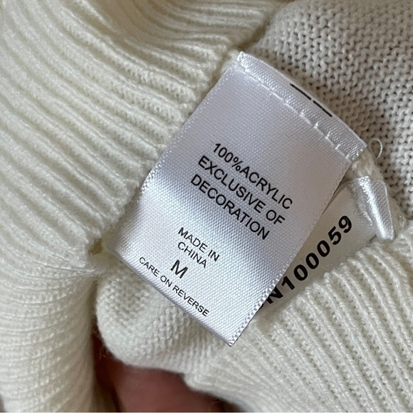 NY & CO | Cream Studded Snowflake Knit Sweater Sz M - Picture 6 of 6